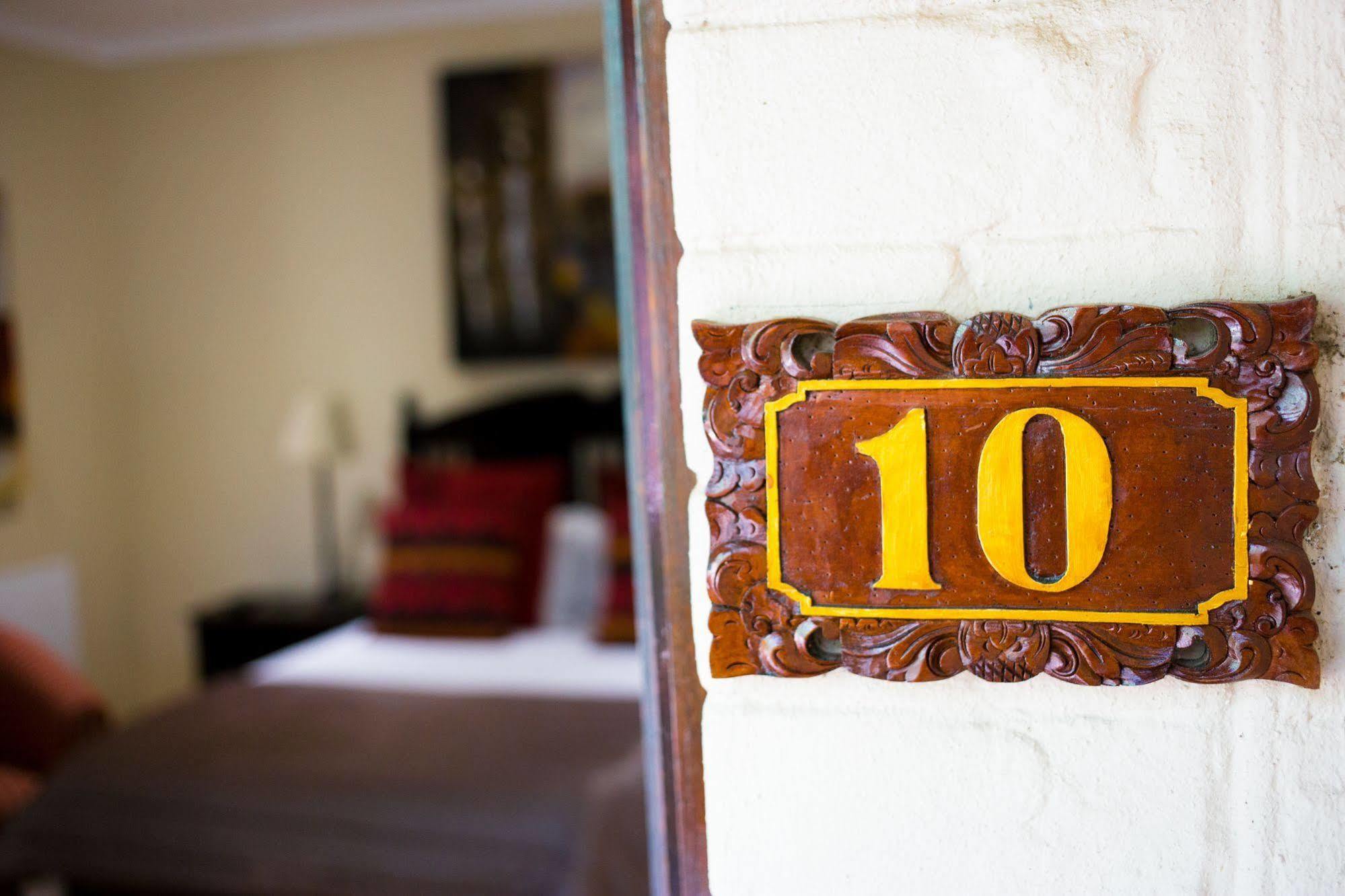No66 Sandton Lodge Johannesburg Buitenkant foto